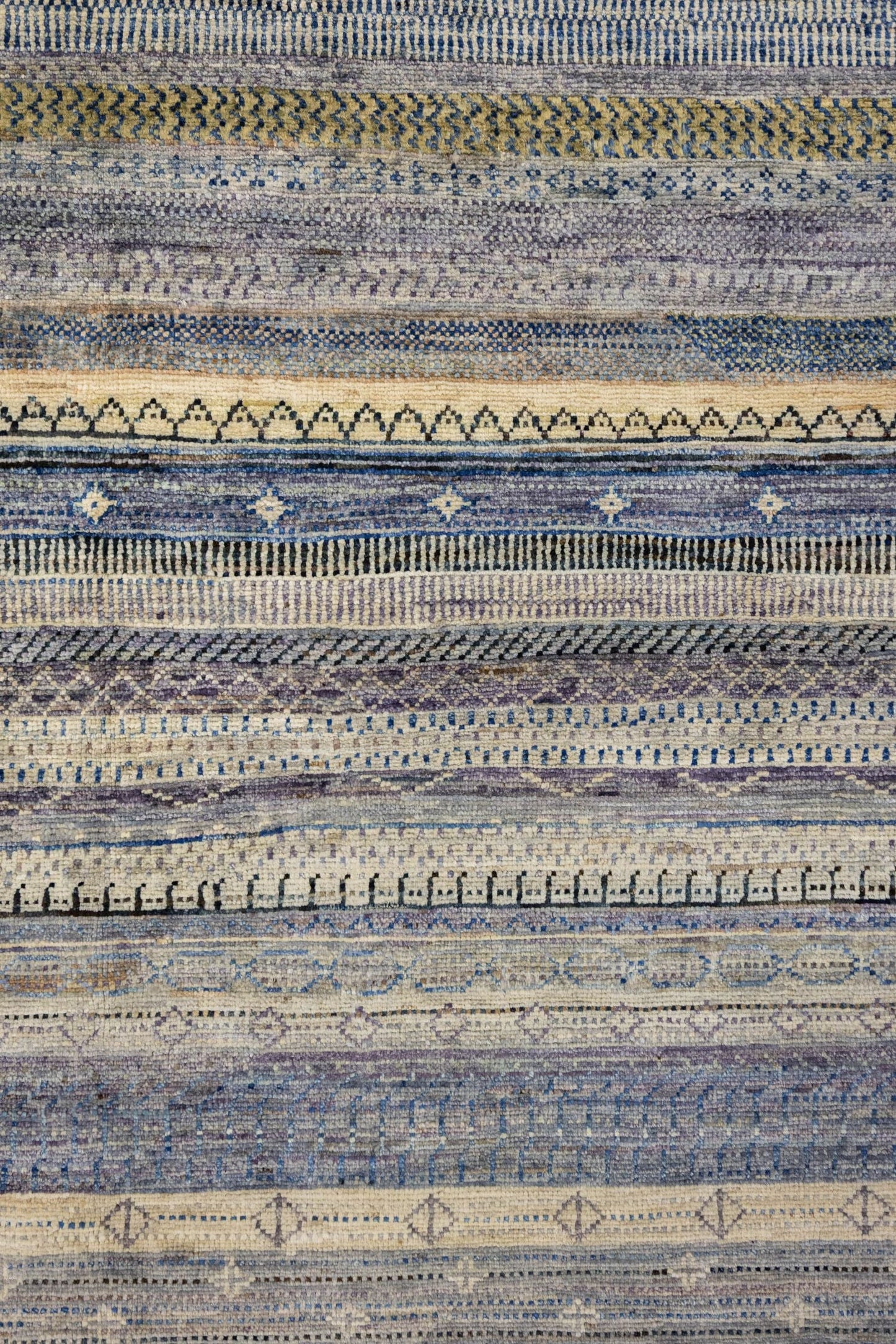 Gabbeh Handwoven Tribal Rug, J87488