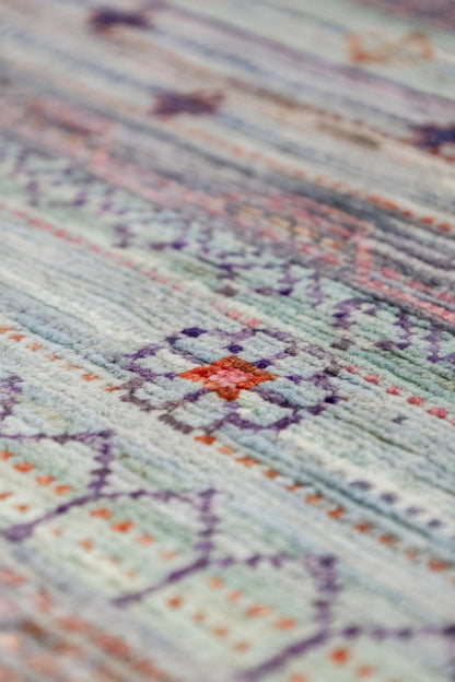 Gabbeh Handwoven Tribal Rug, J89238