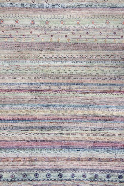 Gabbeh Handwoven Tribal Rug, J89238