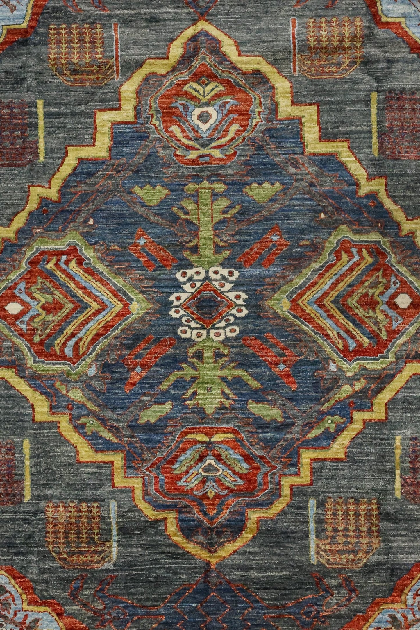Garous Bijar Handwoven Tribal Rug, J81360
