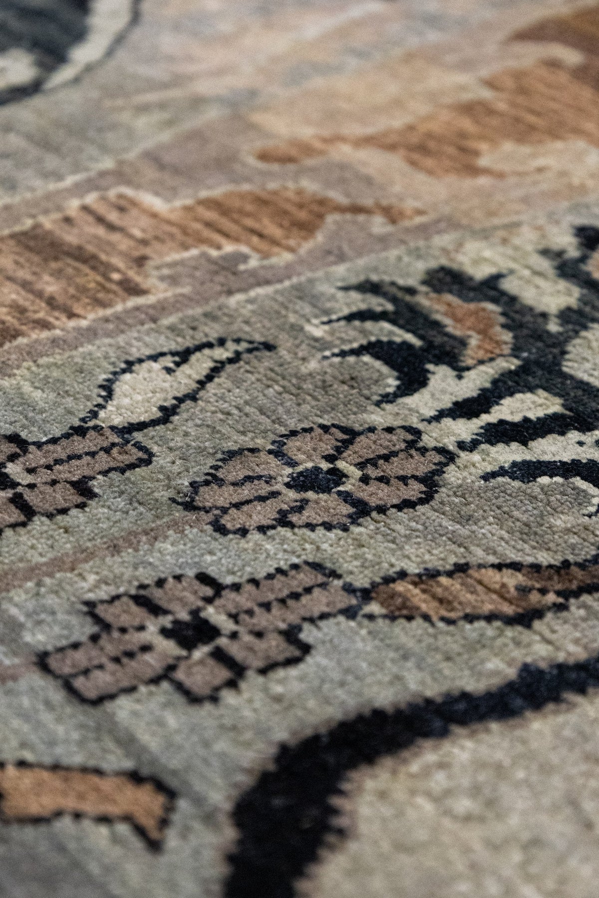 Garous Bijar Handwoven Tribal Rug, J88457