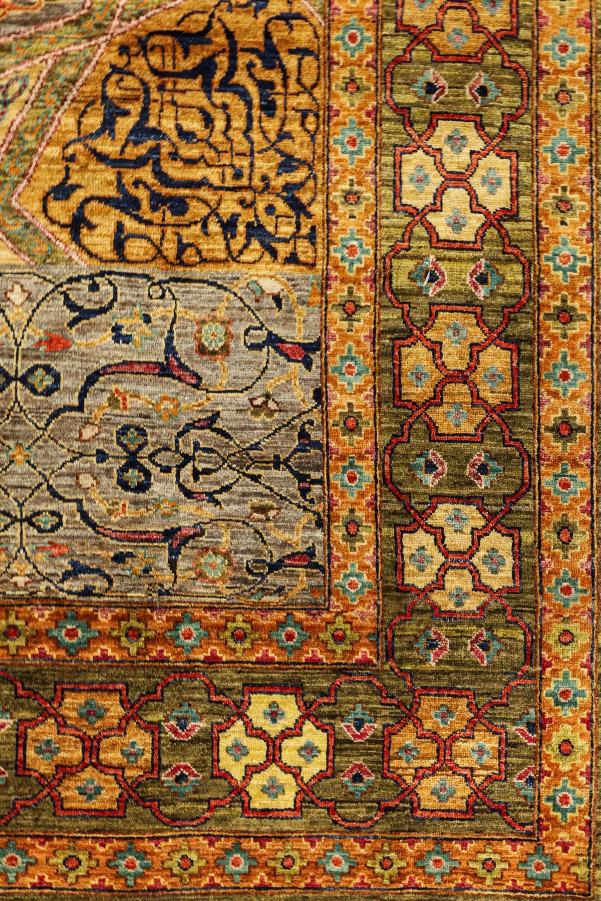 Gonbad Handwoven Tribal Rug, J81038