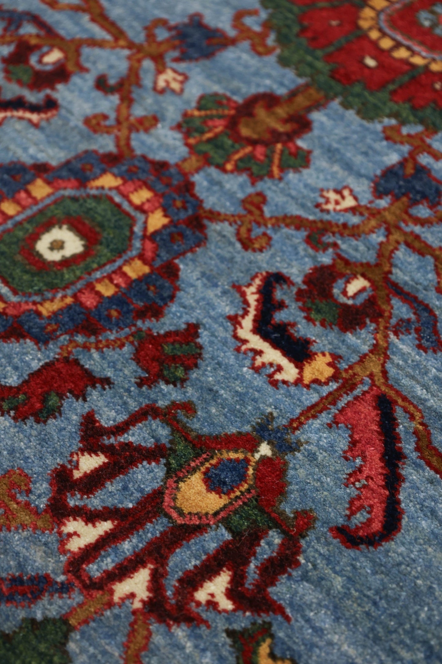 Heriz Handwoven Tribal Rug, 82394