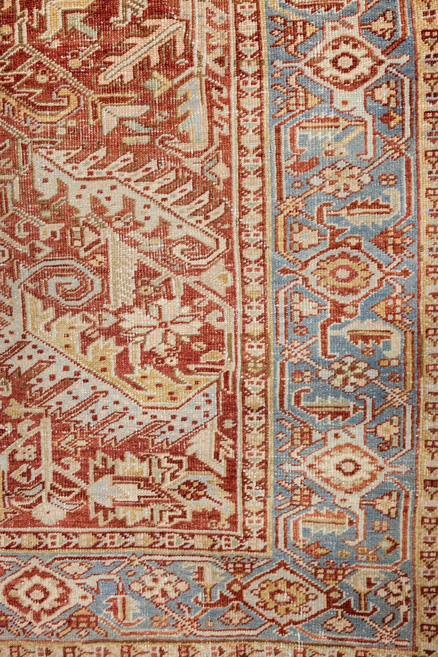 Vintage Heriz Handwoven Tribal Rug, J67415