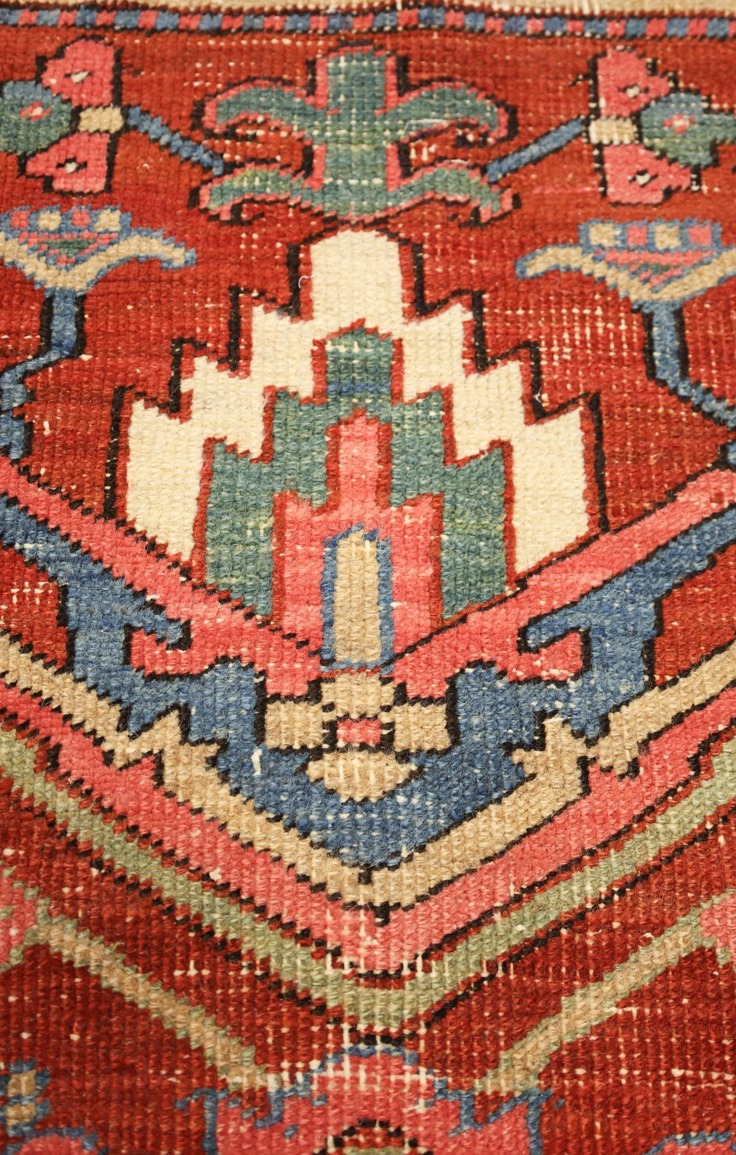 Antique Heriz Handwoven Tribal Rug, J67629