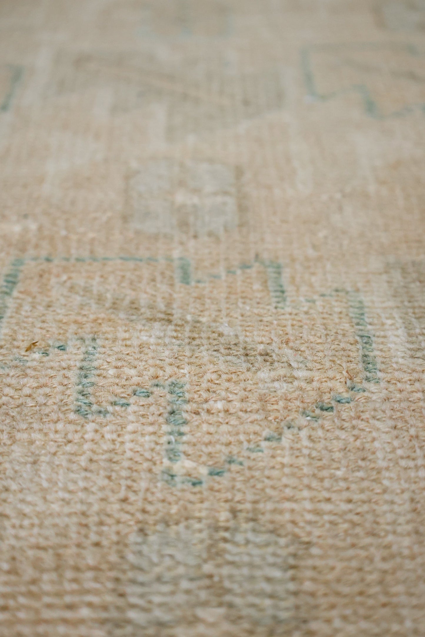 Vintage Heriz Handwoven Tribal Rug, J68498