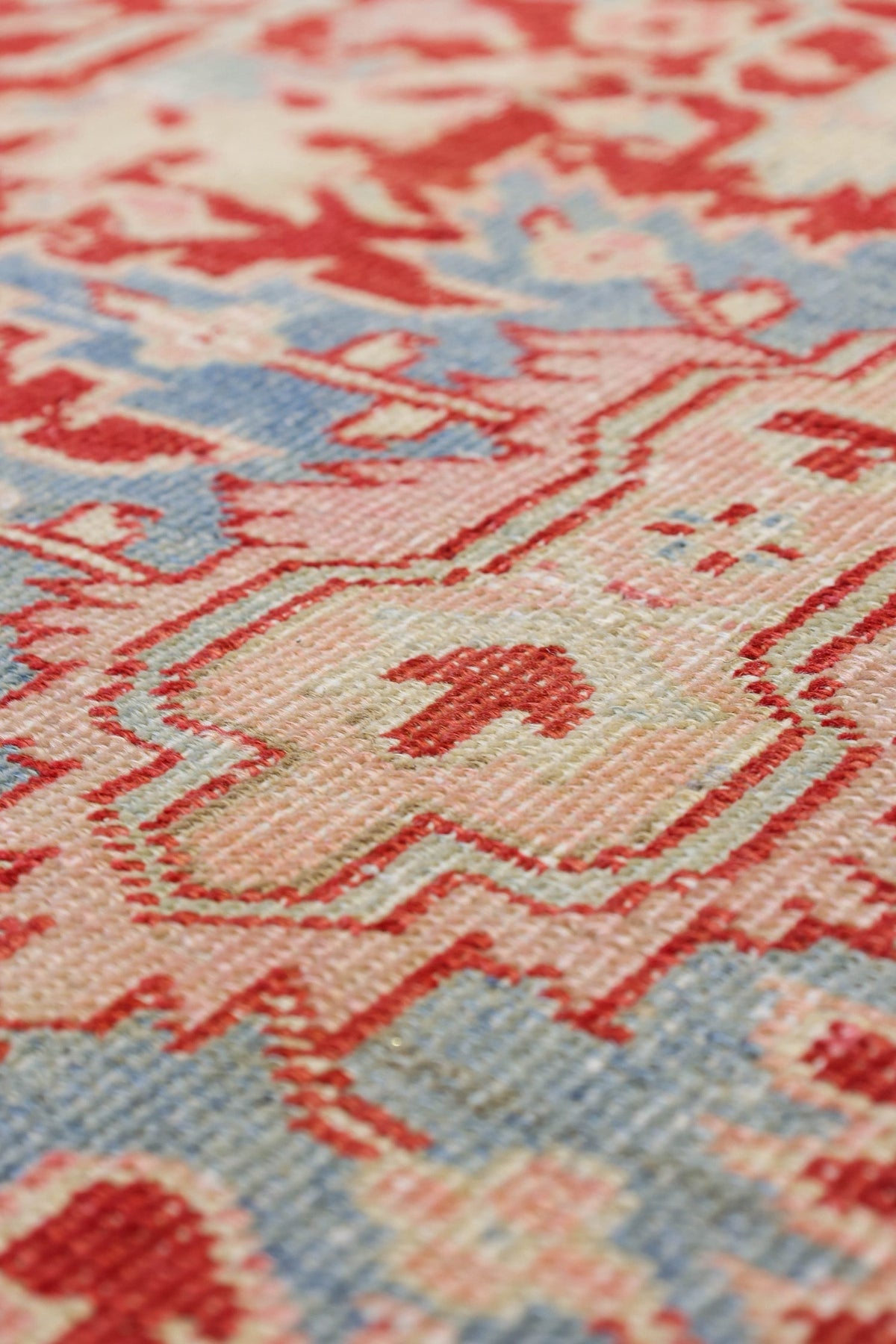 Vintage Heriz Handwoven Tribal Rug, J79452