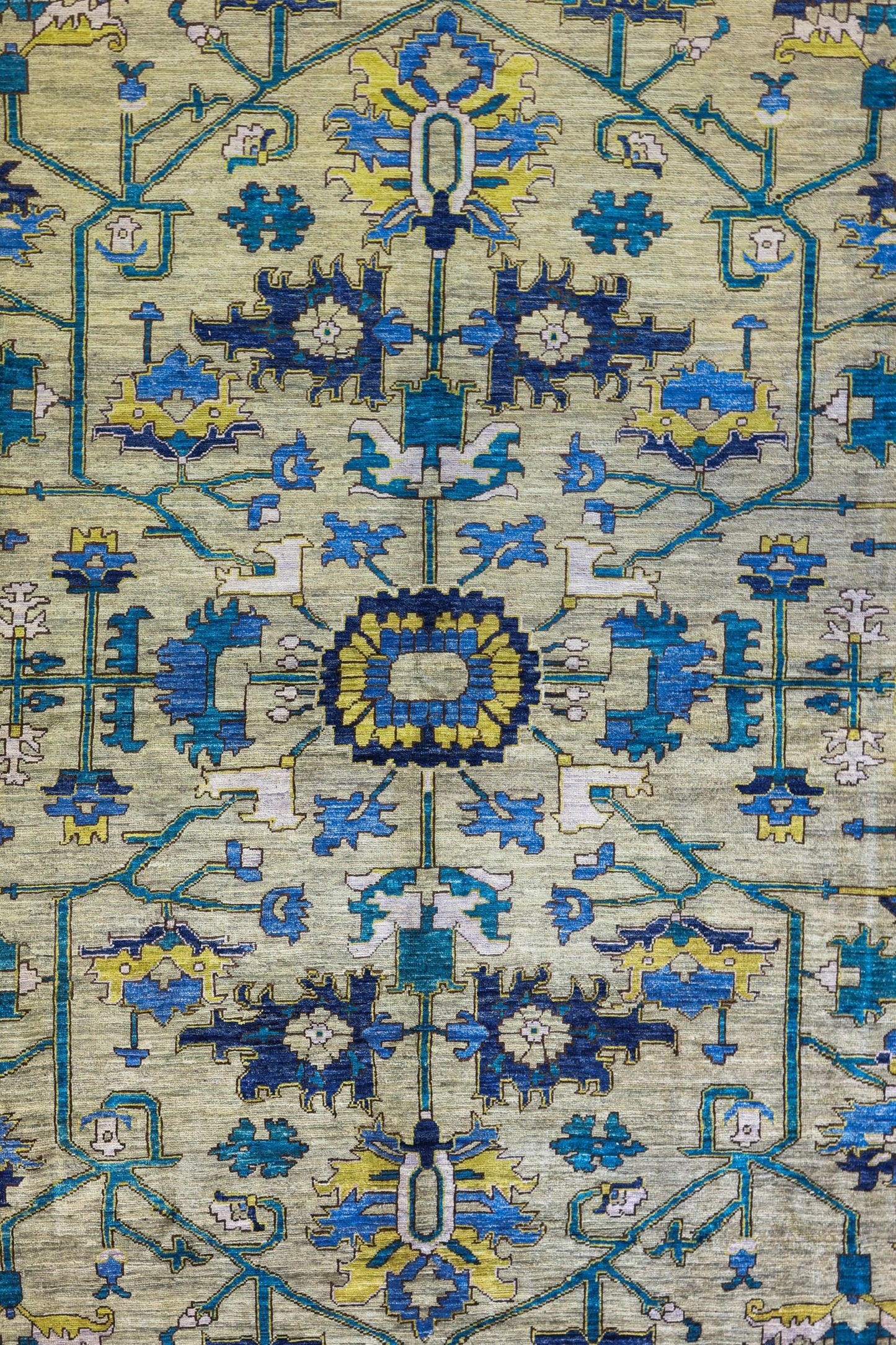 Heriz Handwoven Tribal Rug, J79701