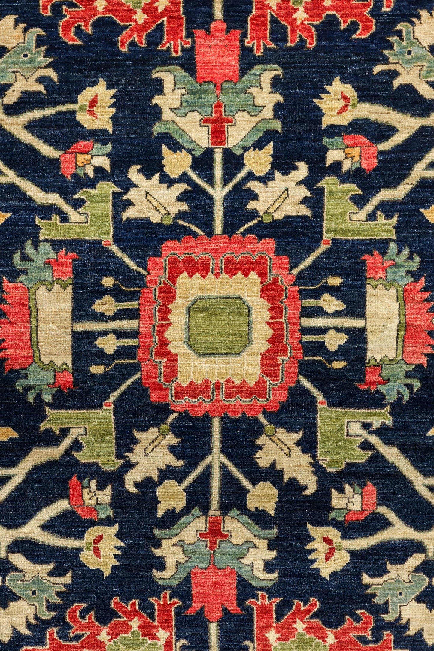 Heriz Handwoven Tribal Rug, J80750