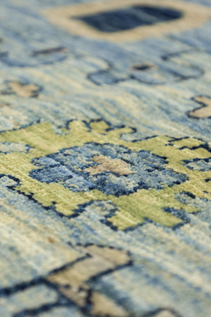 Heriz Handwoven Tribal Rug, J81331