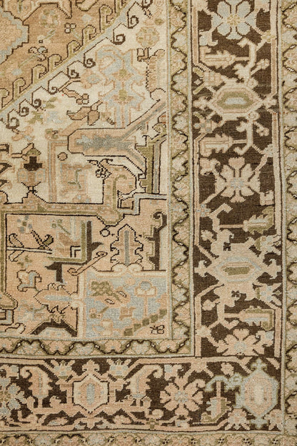 Vintage Heriz Handwoven Tribal Rug, J86339