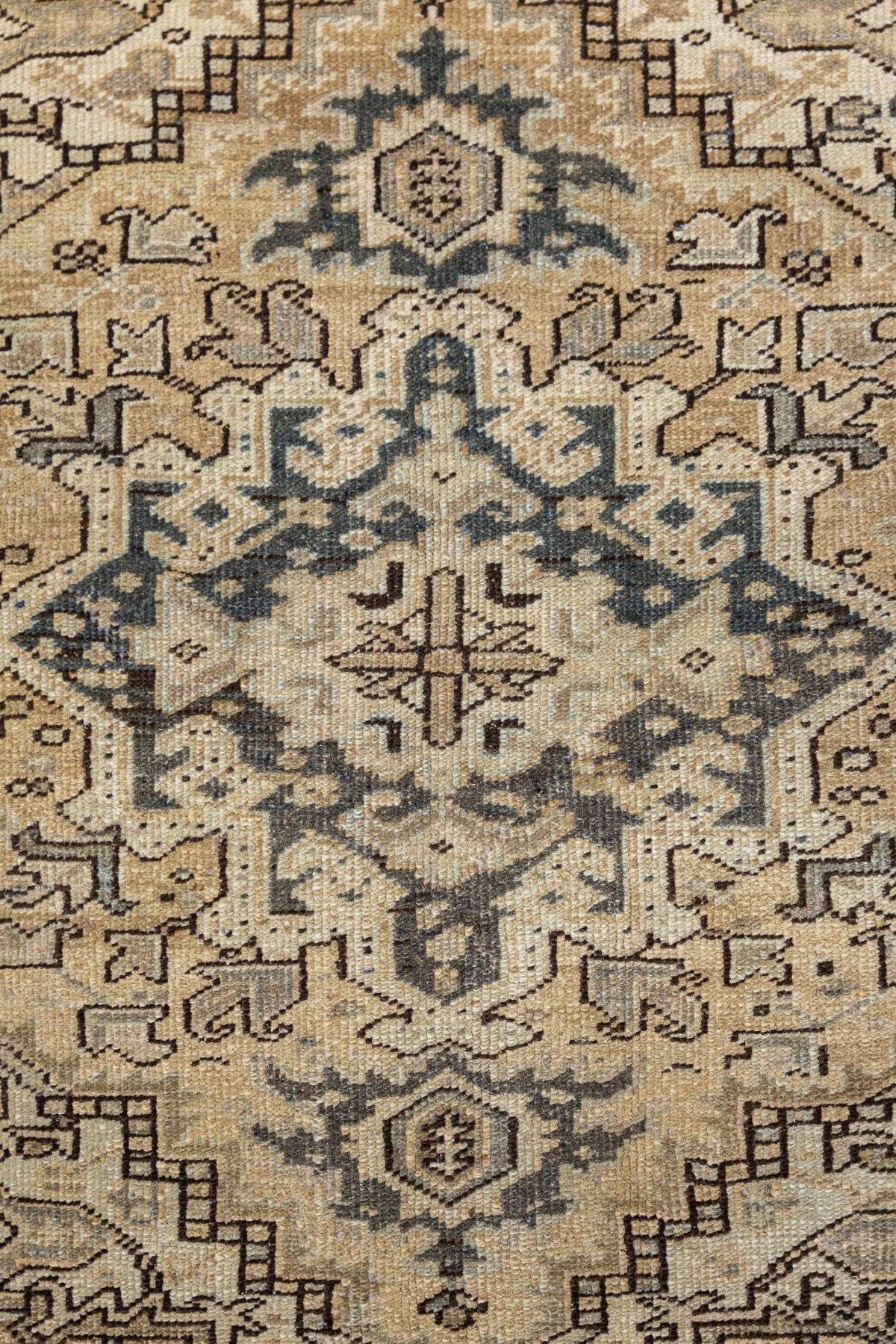 Vintage Heriz Handwoven Tribal Rug, J86511