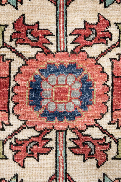 Heriz Handwoven Tribal Rug, J87125