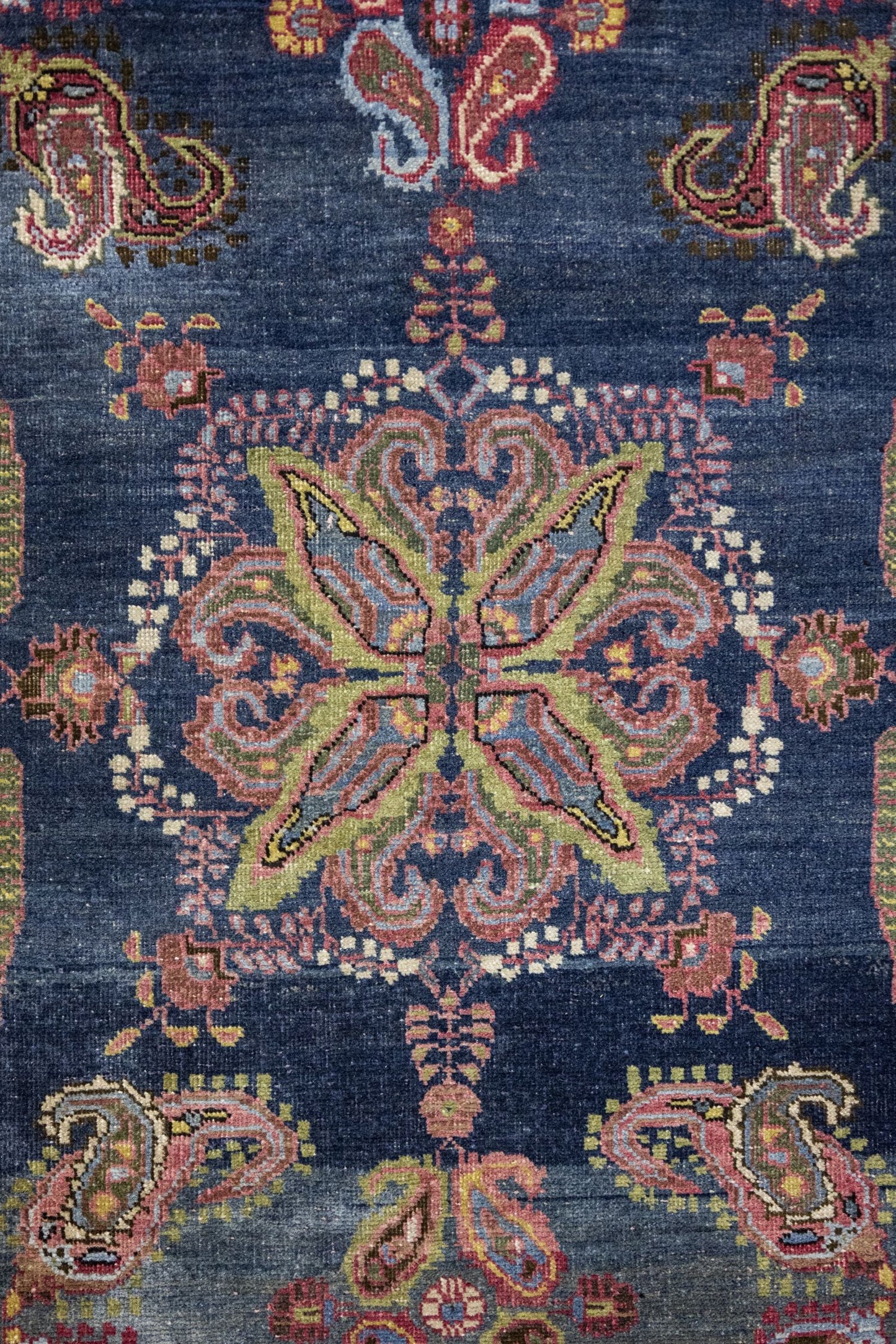 Vintage Heriz Handwoven Tribal Rug, J88238