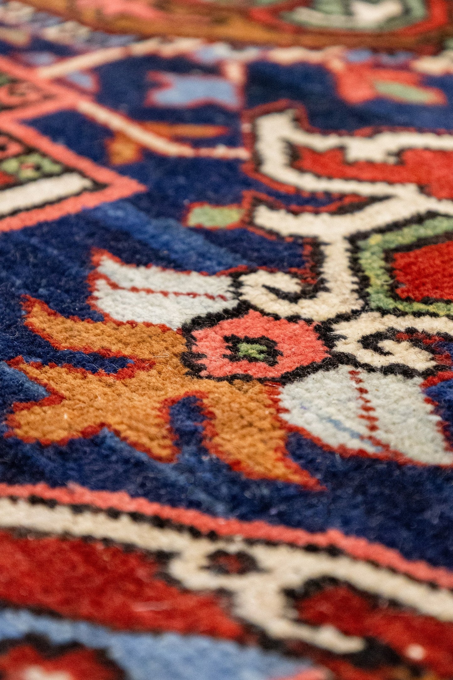 Antique Heriz Handwoven Tribal Rug, J88683