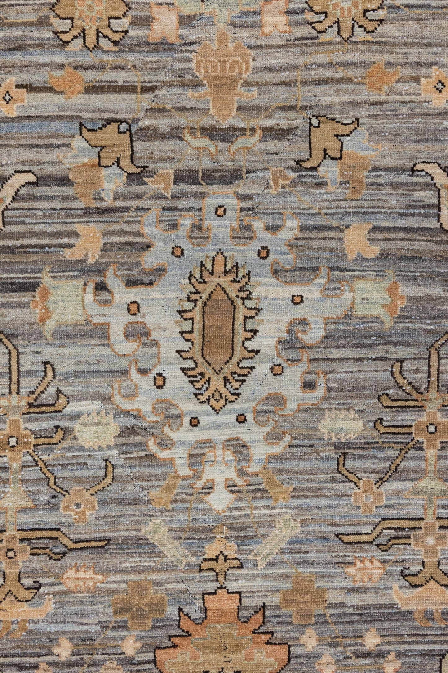 Heriz Handwoven Tribal Rug, J89281