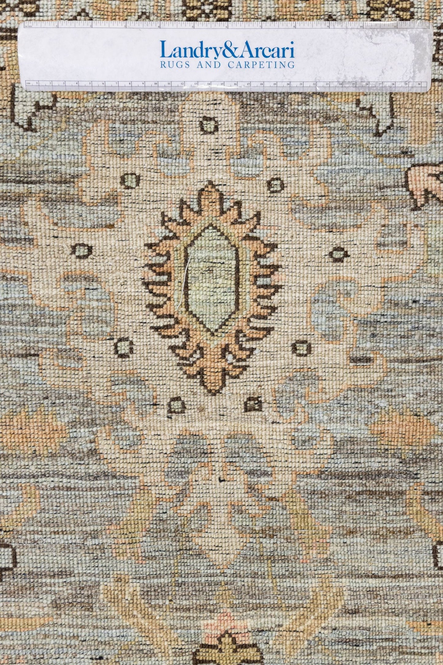 Heriz Handwoven Tribal Rug, J89281