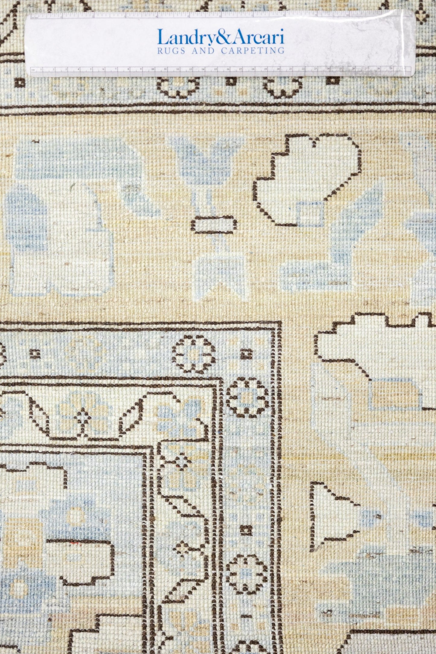 Heriz Handwoven Tribal Rug, J89287