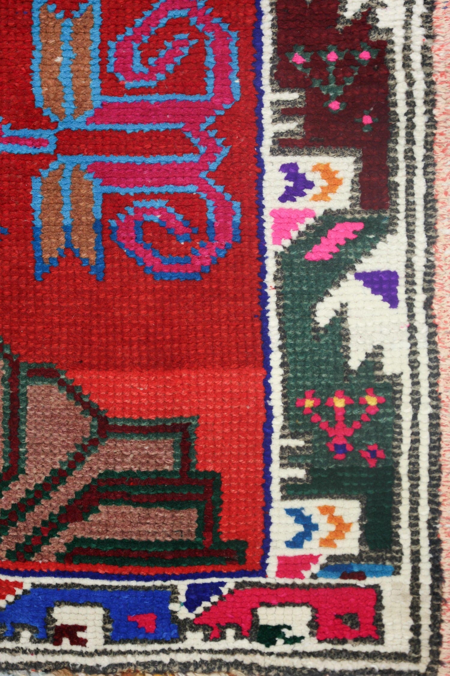 Vintage Herki Handwoven Tribal Rug, J71048