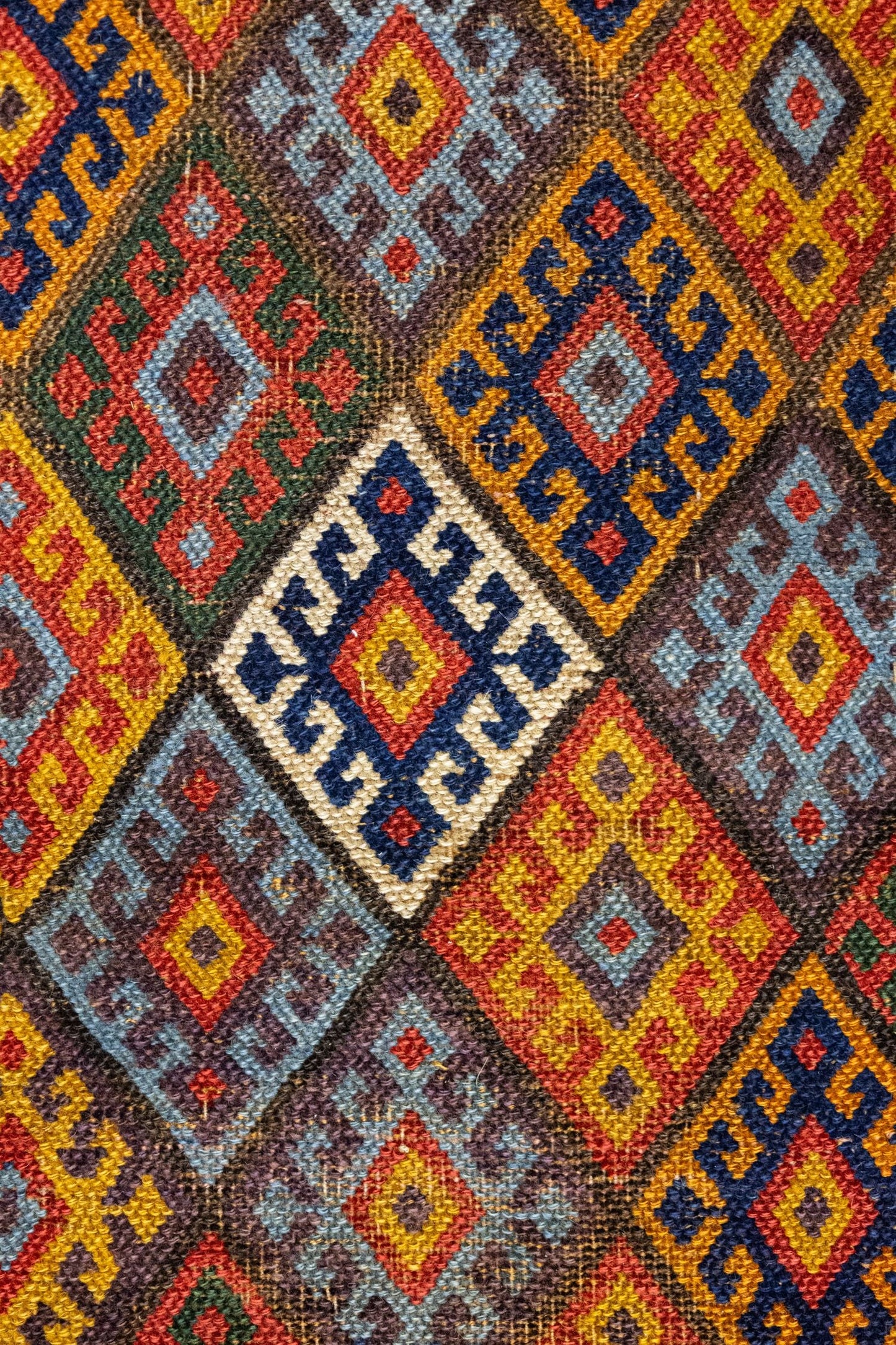 Vintage Jaf Kurd Handwoven Tribal Rug, J88212