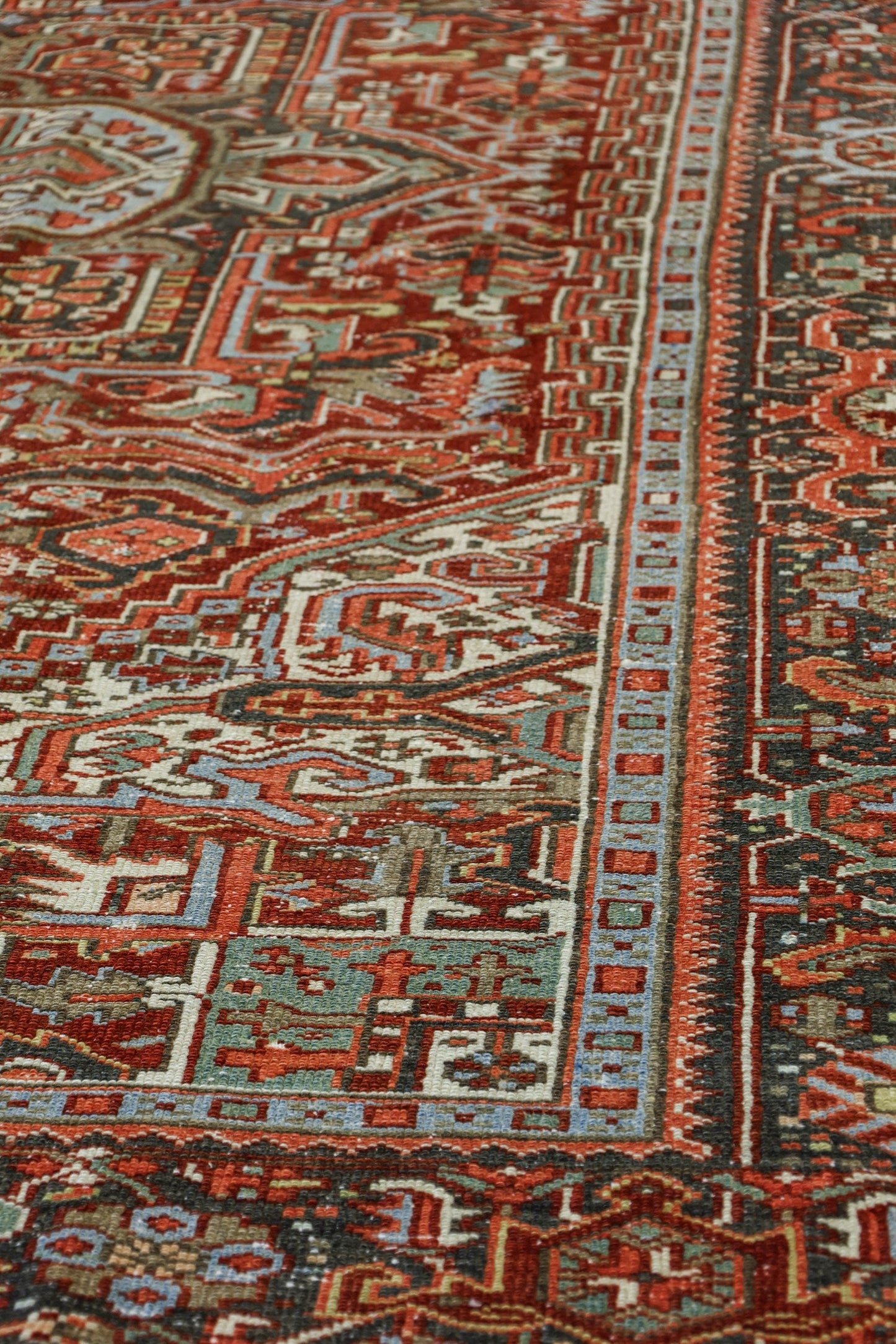 Vintage Karaja Heriz Handwoven Tribal Rug, 77100