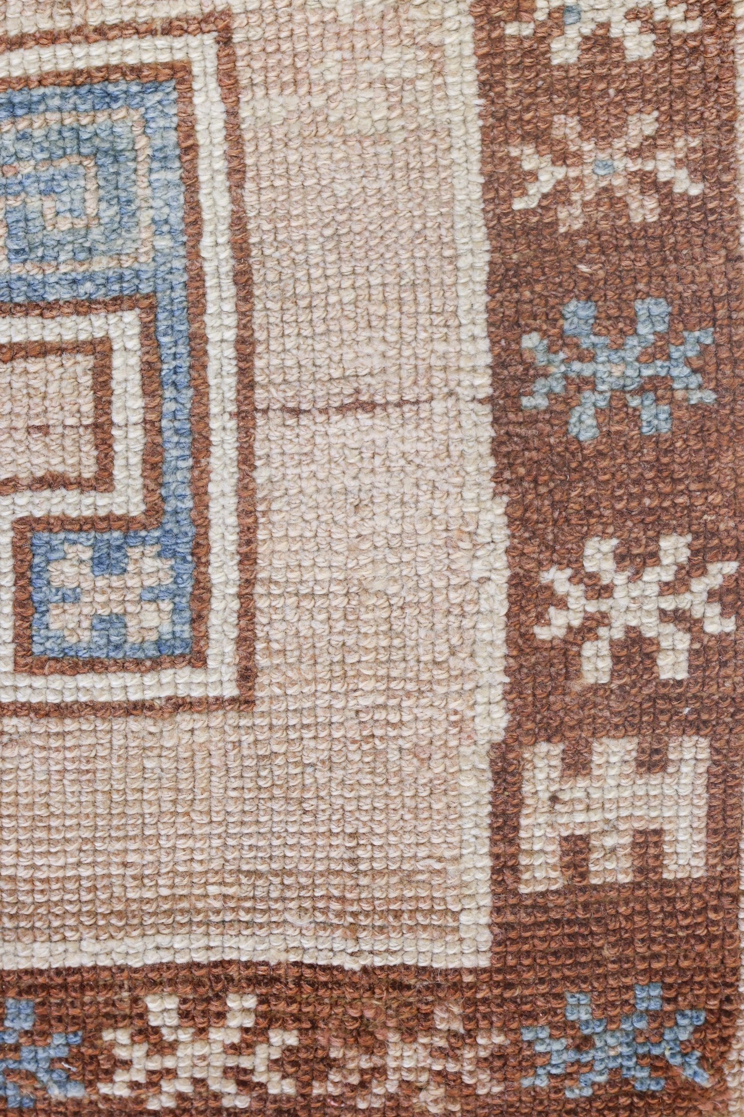 Vintage Kars Handwoven Tribal Rug, J72370