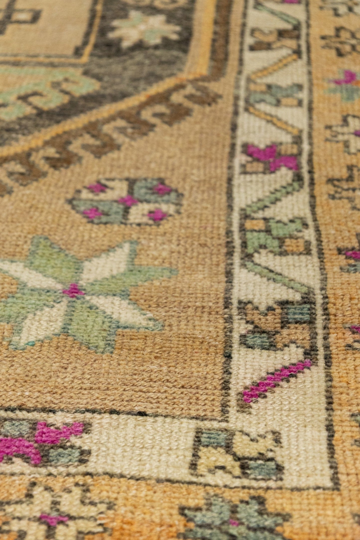 Vintage Kars Handwoven Tribal Rug, J87986