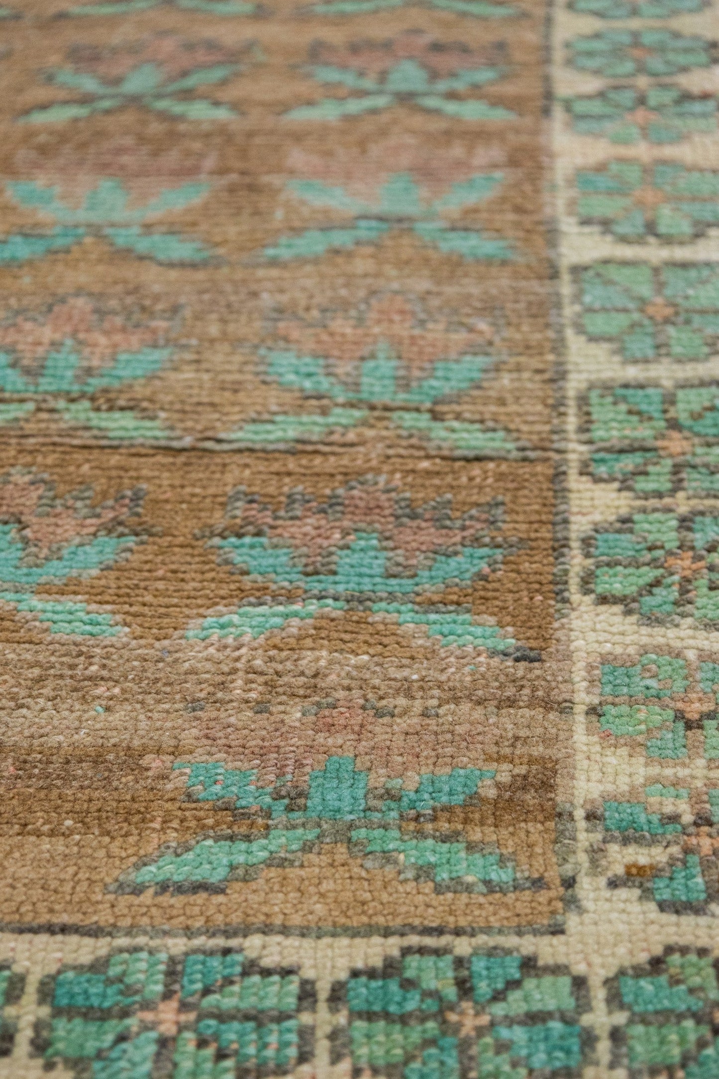 Vintage Kars Handwoven Tribal Rug, J88028