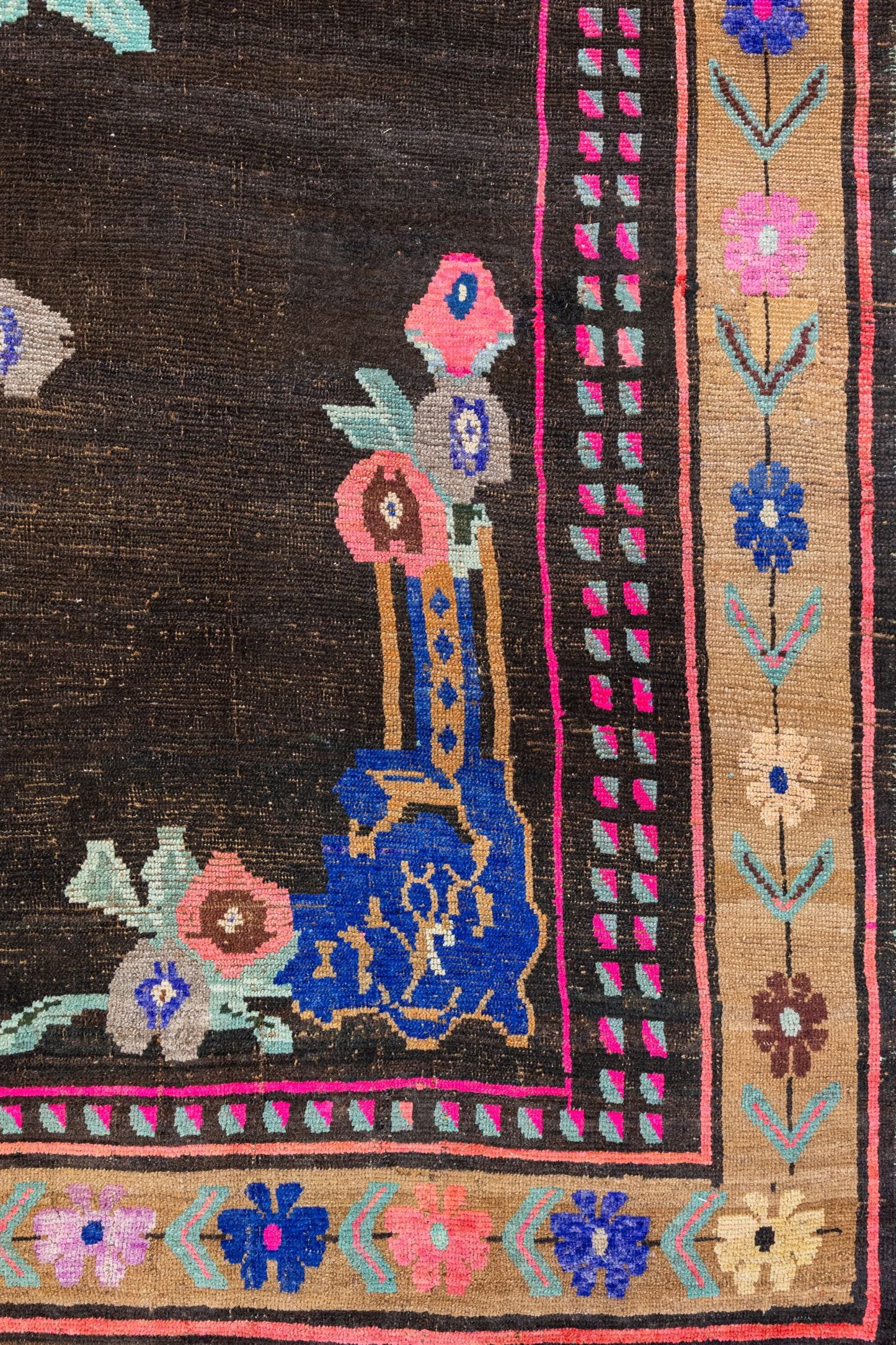 Vintage Kars Handwoven Tribal Rug, J88602