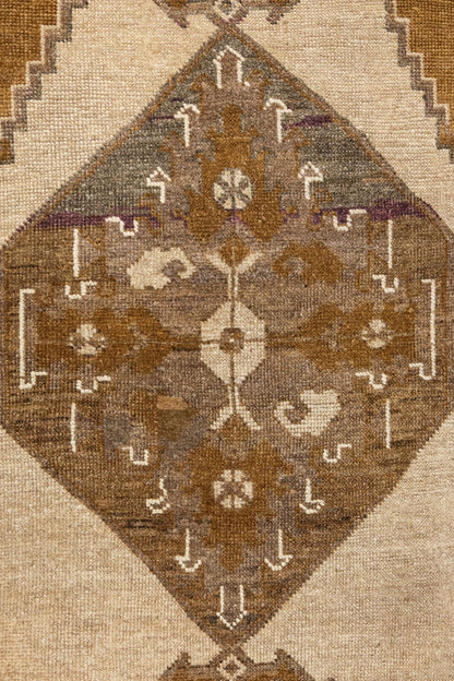 Vintage Kars Handwoven Tribal Rug, J88603