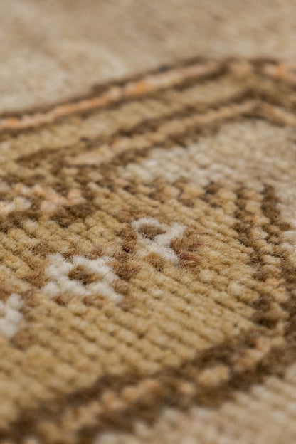 Vintage Kars Handwoven Tribal Rug, J88604