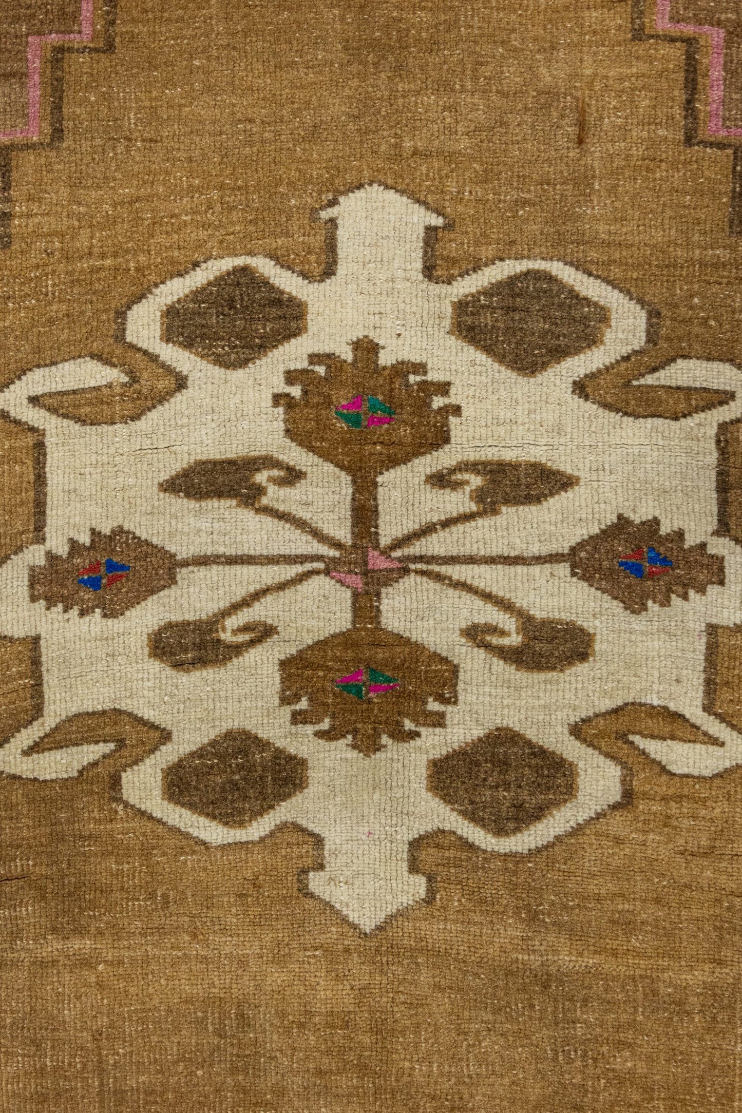 Vintage Kars Handwoven Tribal Rug, J88605