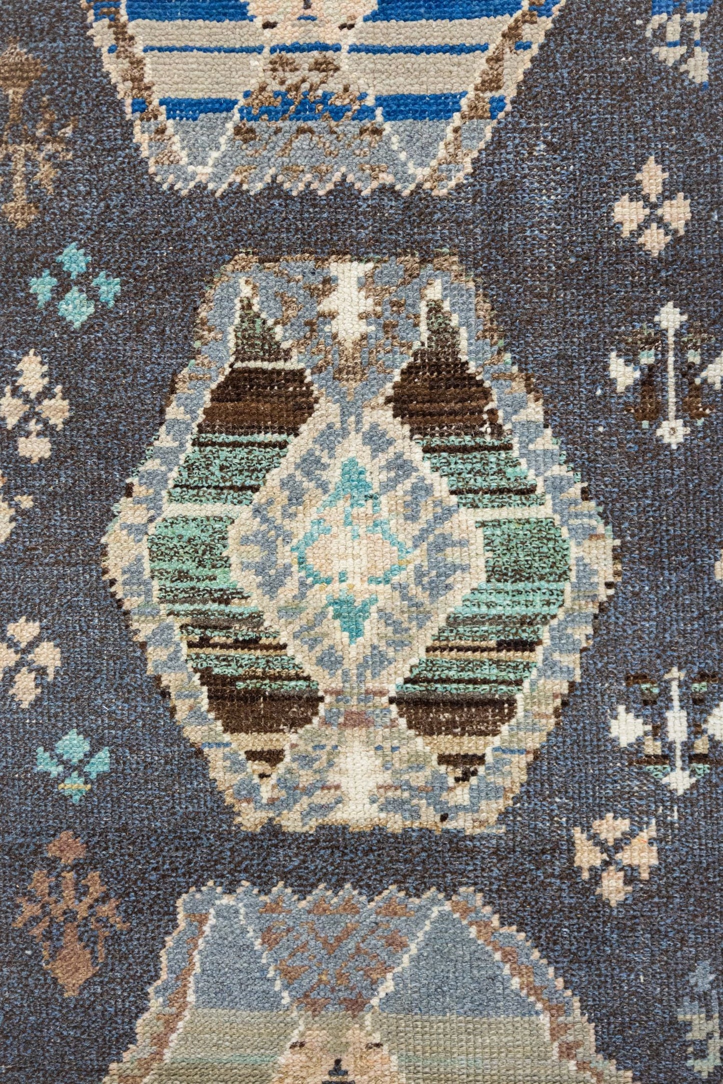Kars Handwoven Tribal Rug, J88945