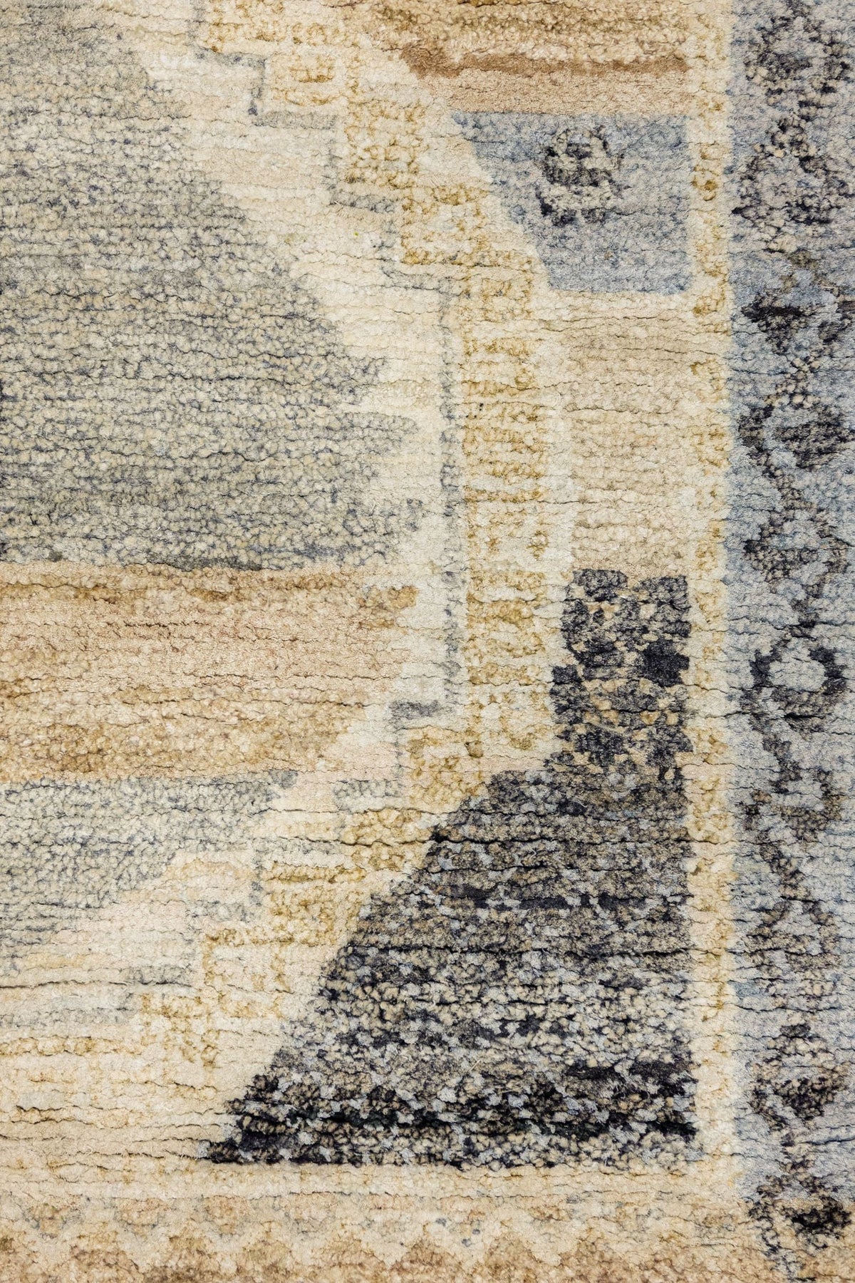 Kars Handwoven Tribal Rug, J89843