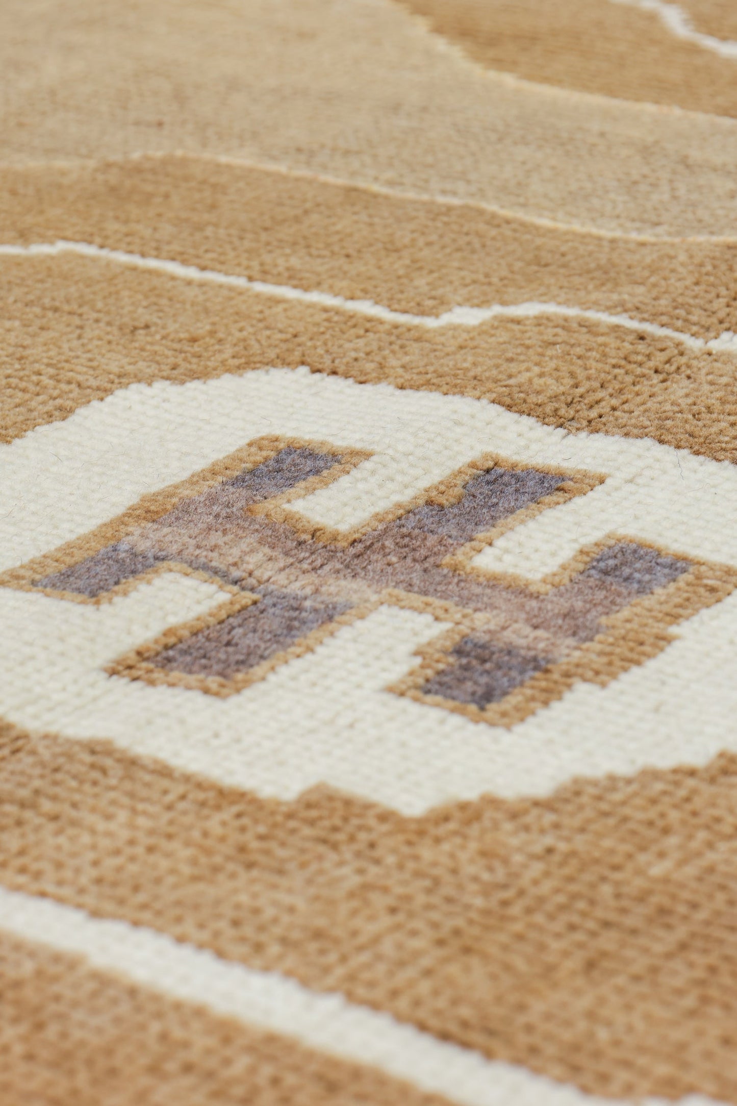 Kars Oushak Handwoven Tribal Rug, J80469