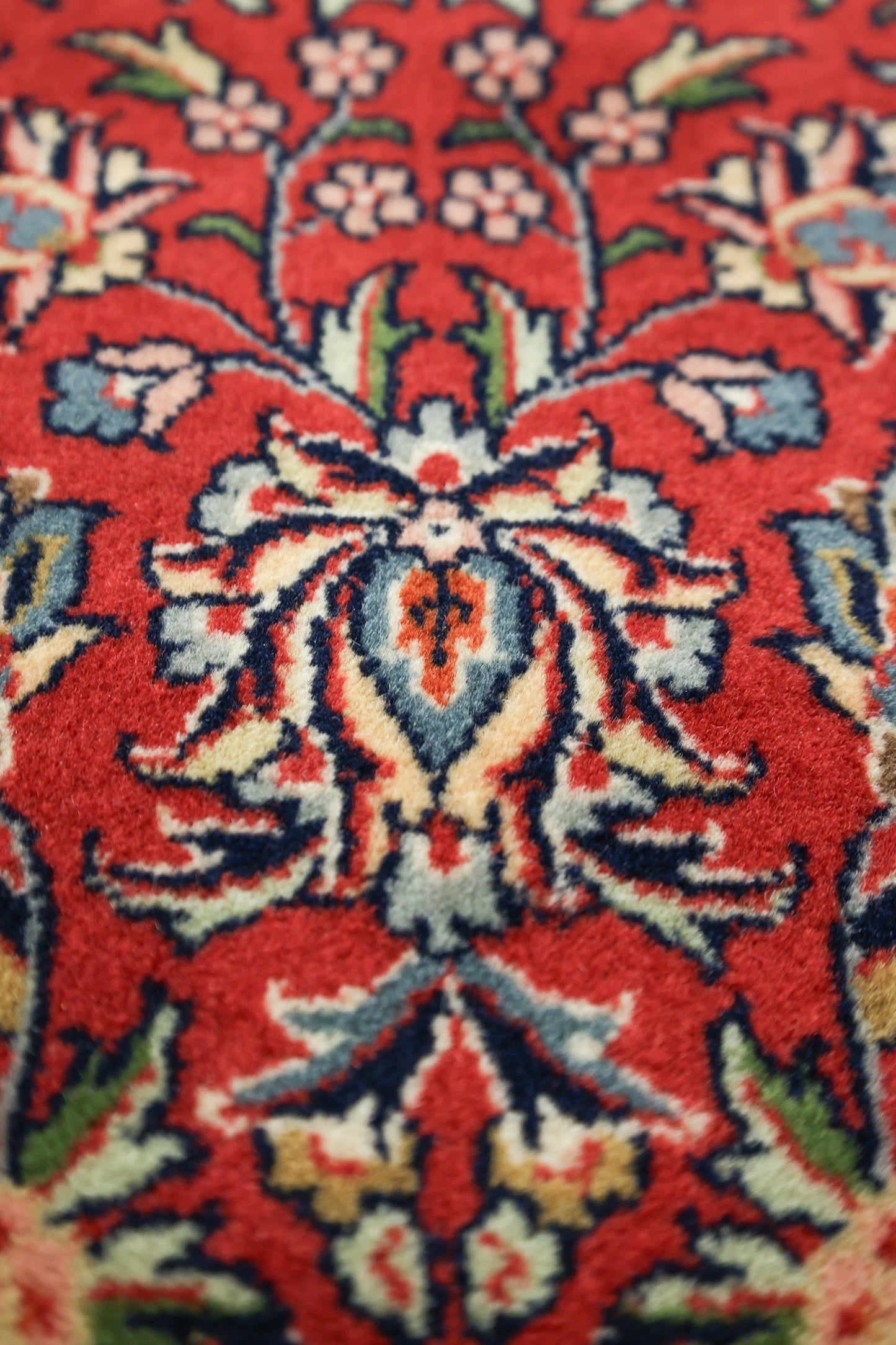 Kashan Handwoven Tribal Rug, 75307