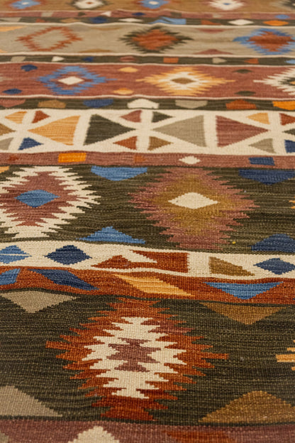Kazak Handwoven Tribal Rug, J89081
