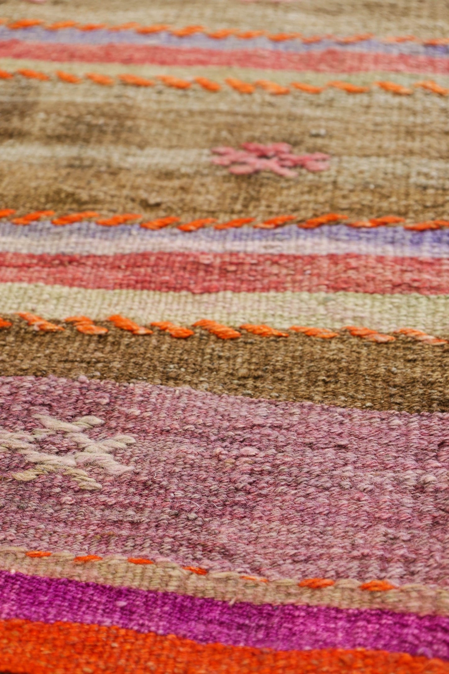 Vintage Kilim Handwoven Tribal Rug, J79393
