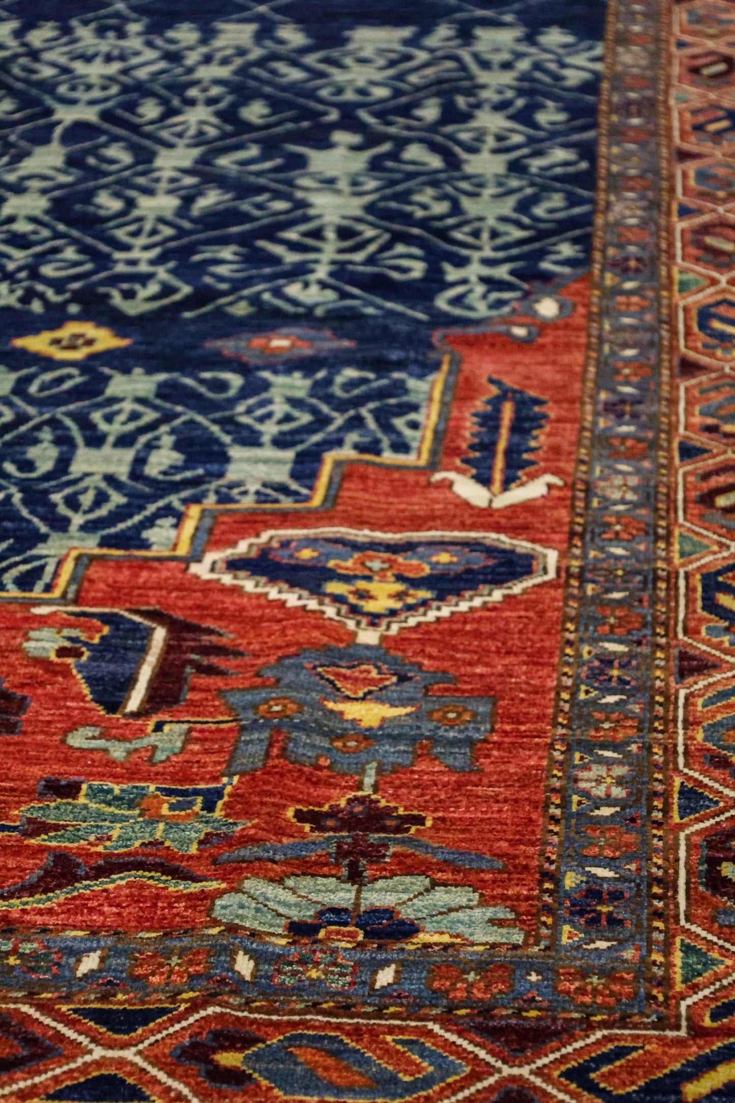 Kurd Medallion Handwoven Tribal Rug, J81377