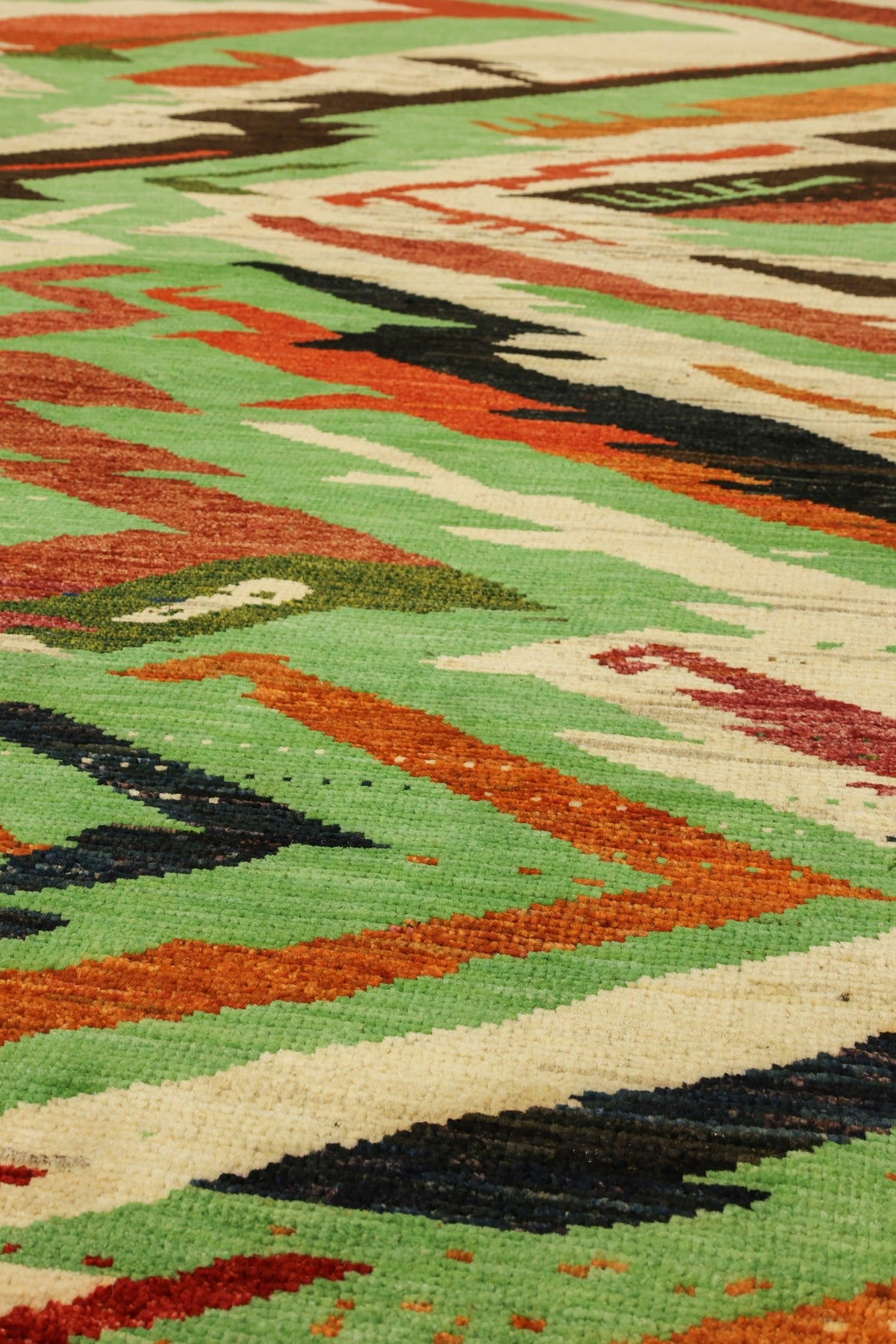 Last Hurrah Handwoven Tribal Rug, J79547