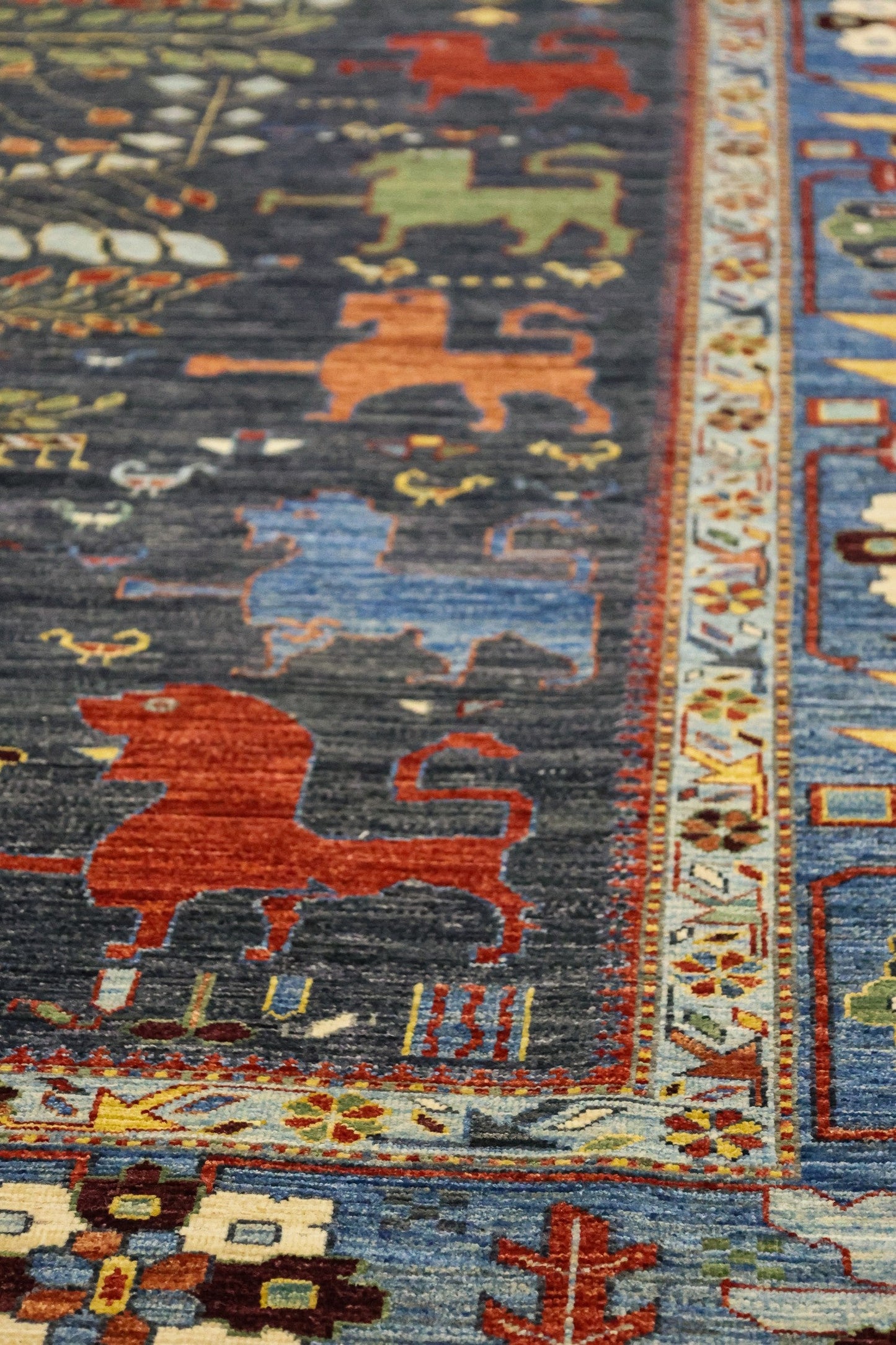 Lion Bakshaish Handwoven Tribal Rug, J81371