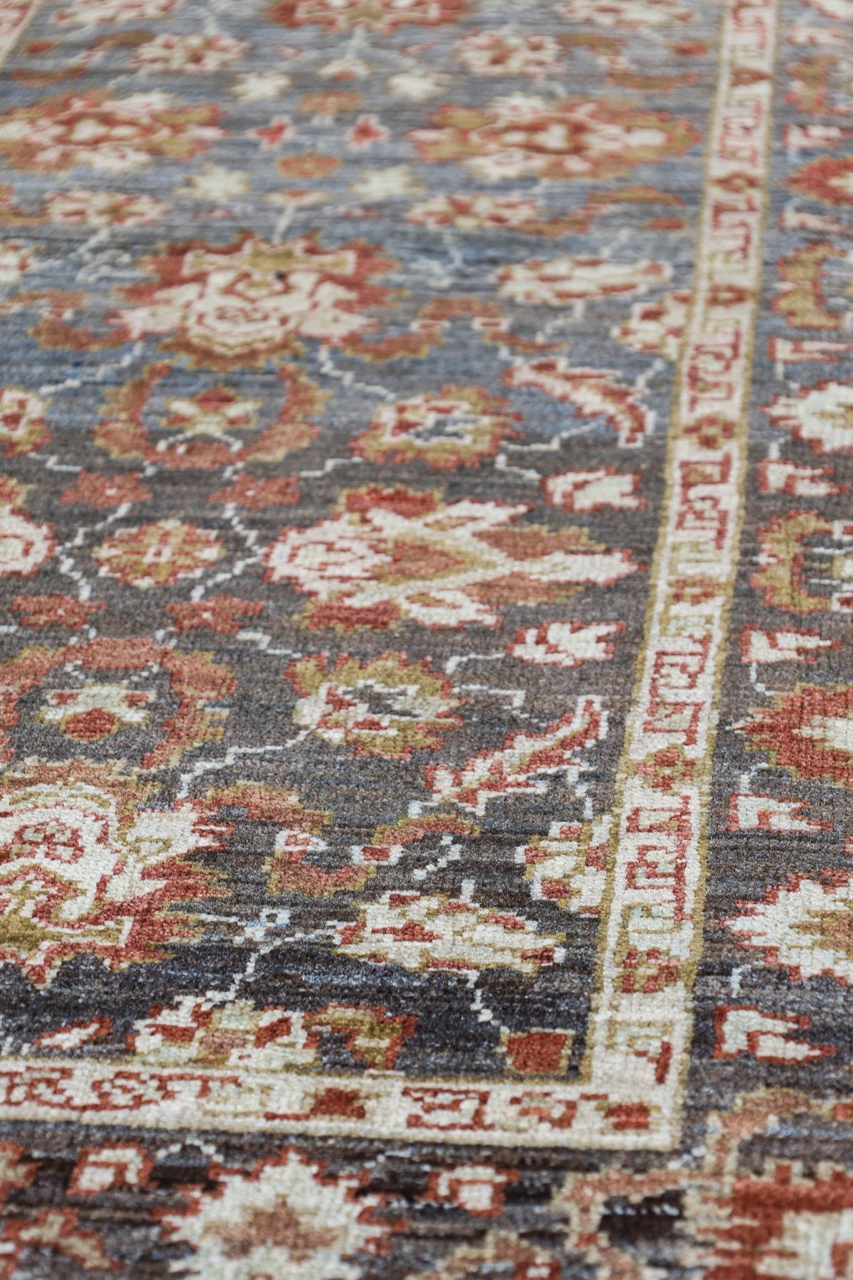 Vintage Mahal Handwoven Tribal Rug, J79437