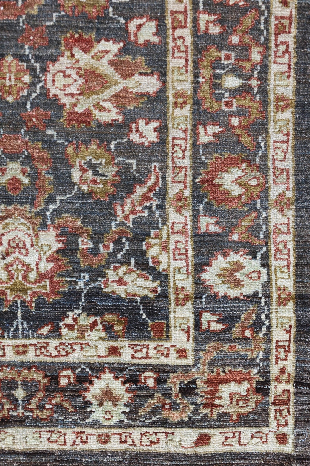 Vintage Mahal Handwoven Tribal Rug, J79437