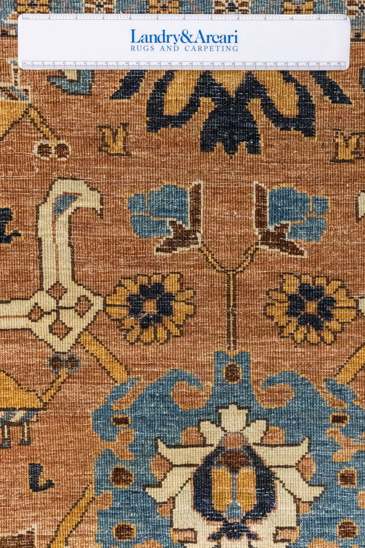 Mahal Handwoven Tribal Rug, J86111