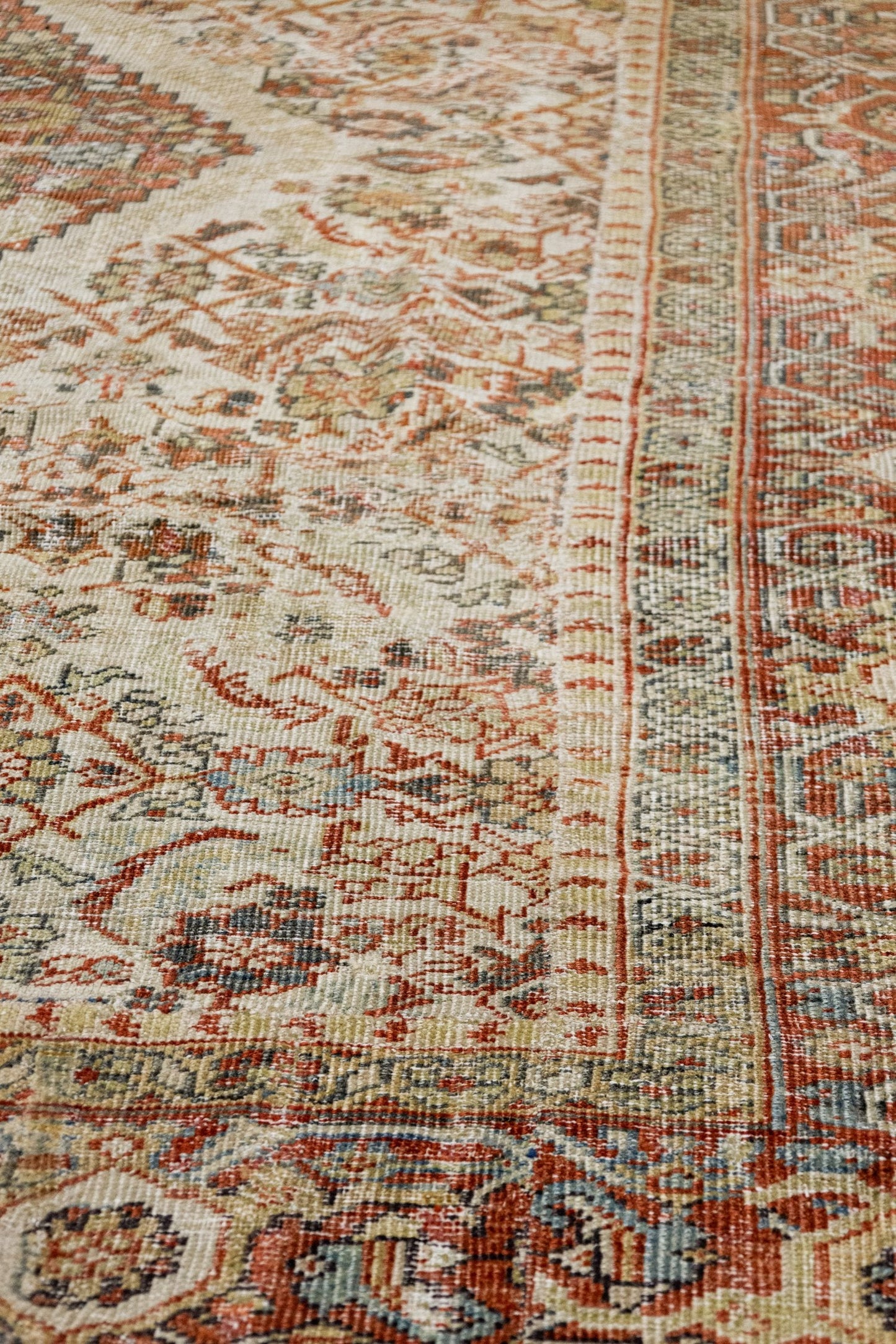 Vintage Mahal Handwoven Tribal Rug, J87232