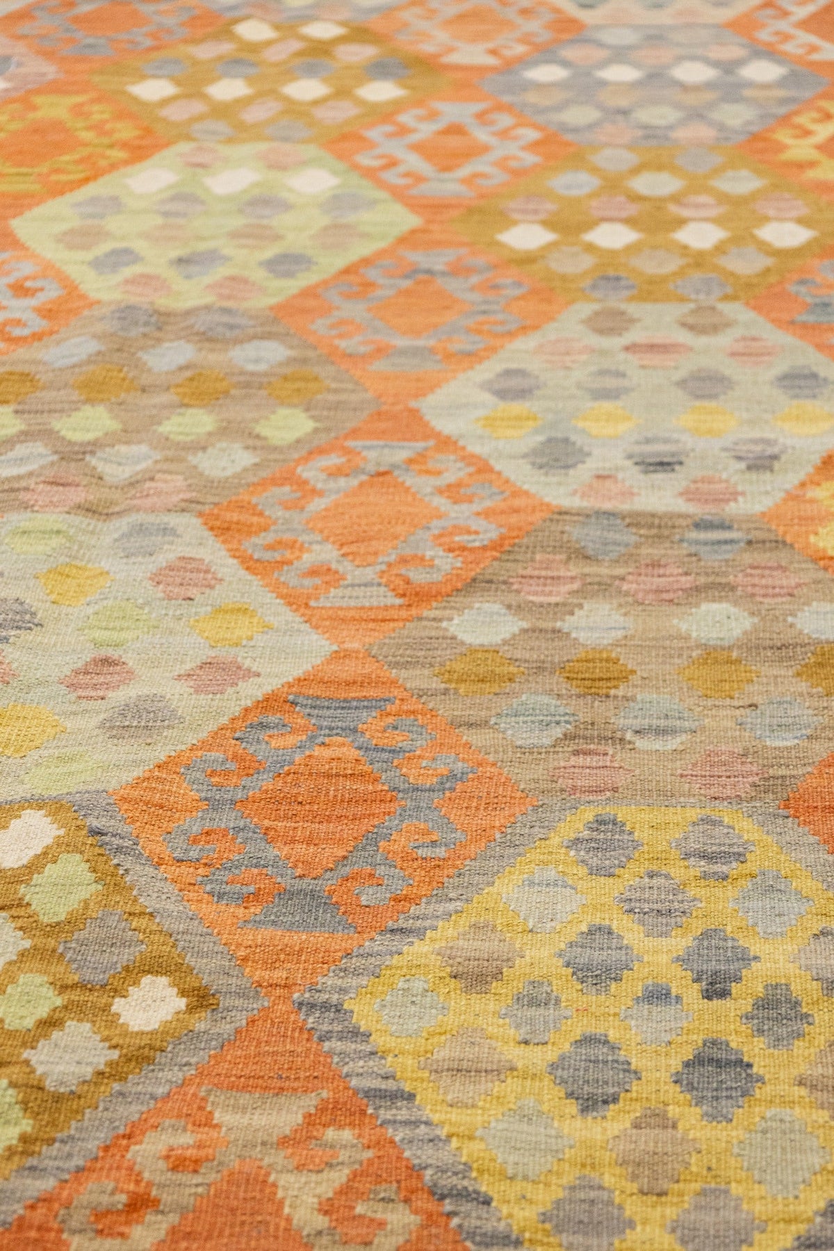 Maimana Handwoven Tribal Rug, J89088