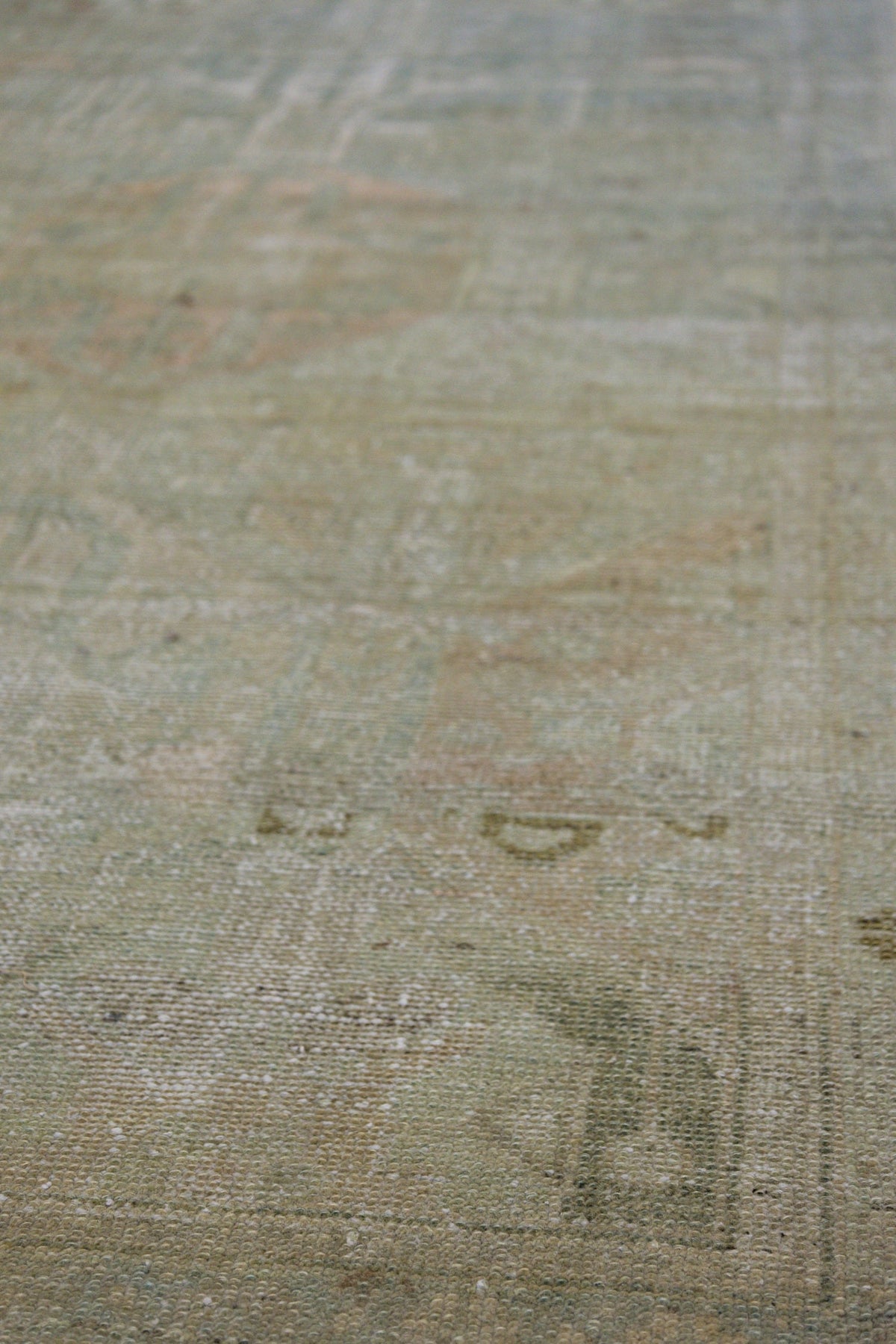 Vintage Malayer Handwoven Tribal Rug, J86433