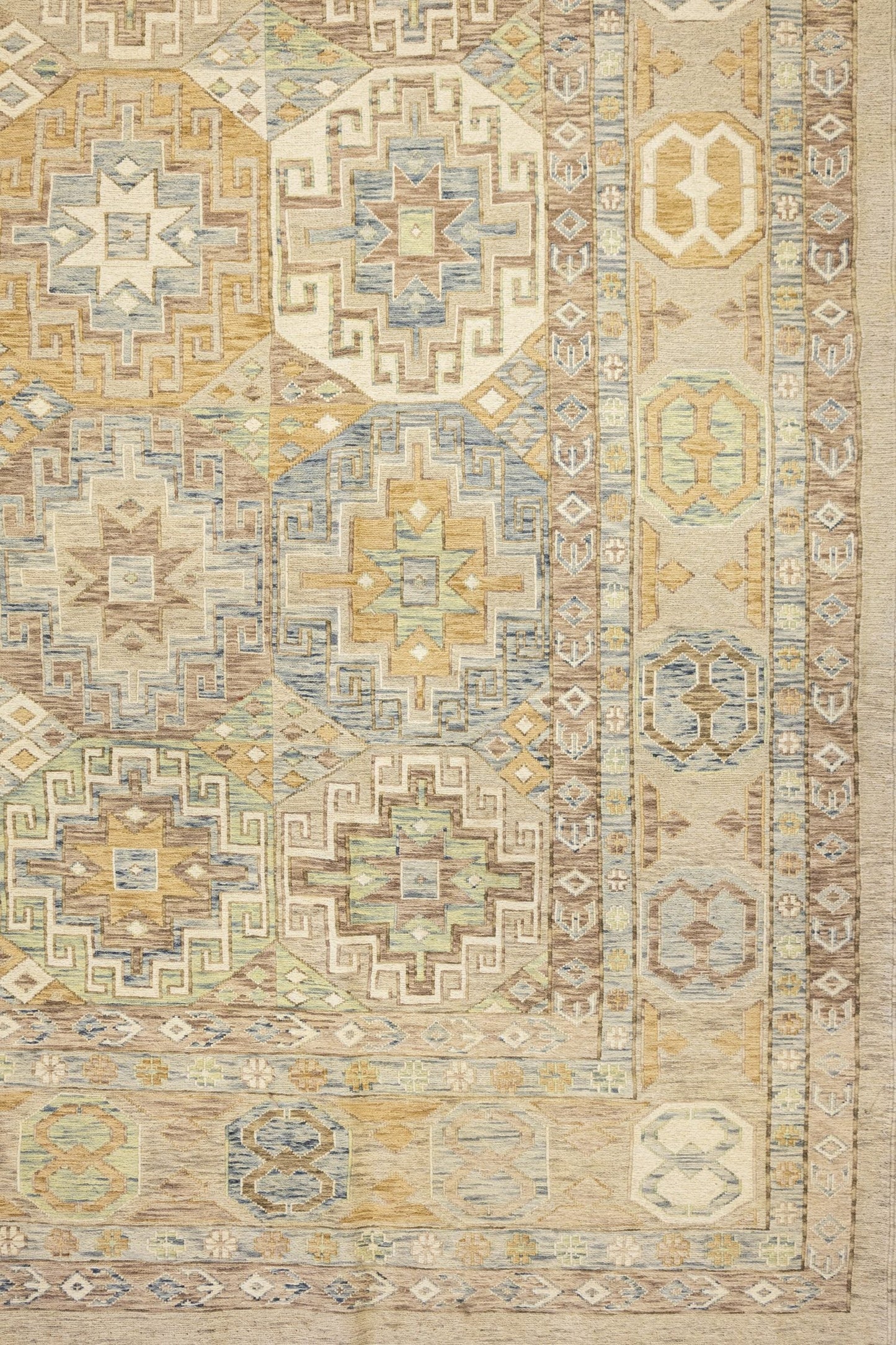 Memling Gul Handwoven Tribal Rug, J89078