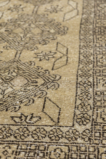 Vintage Meshkin Handwoven Tribal Rug, J86606