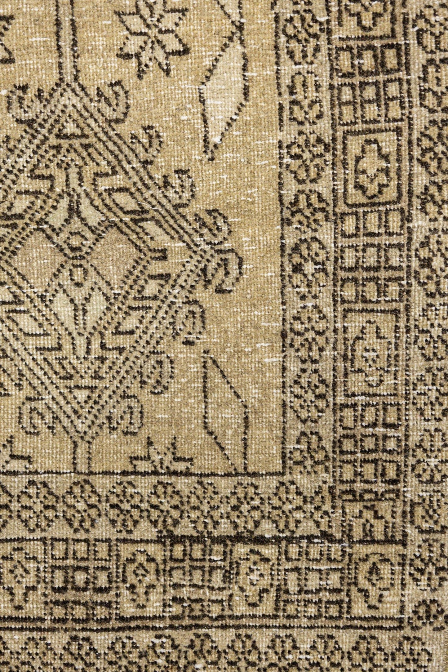 Vintage Meshkin Handwoven Tribal Rug, J86606